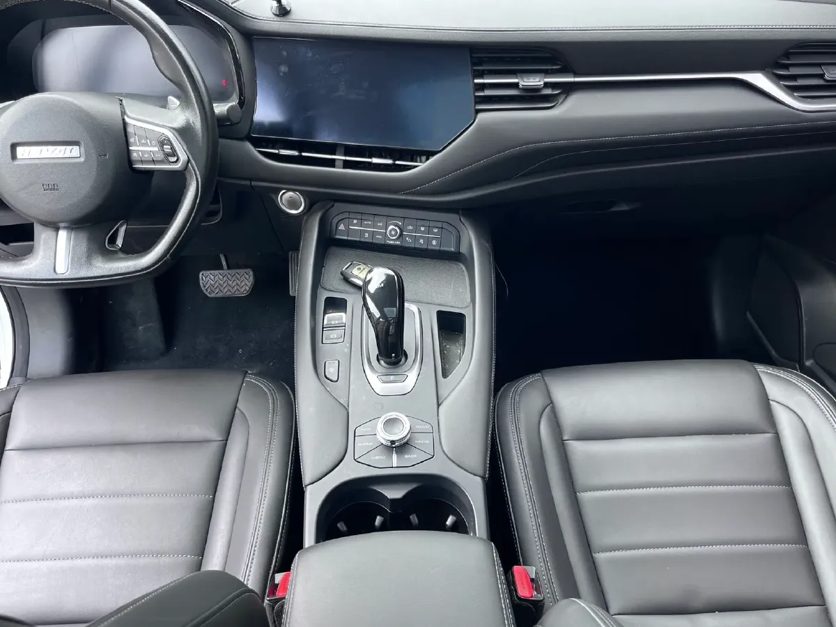 2019 Haval F7 2.0T 197HP L4 7DCT,autocango,china used car exporter,china ev exporter,chinese used car exporter,chinese used ev exporter