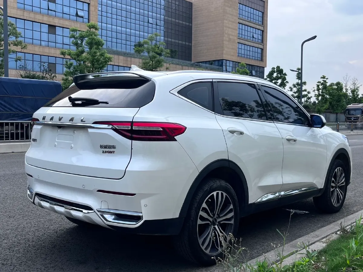 2019 Haval F7 2.0T 197HP L4 7DCT,autocango,china used car exporter,china ev exporter,chinese used car exporter,chinese used ev exporter