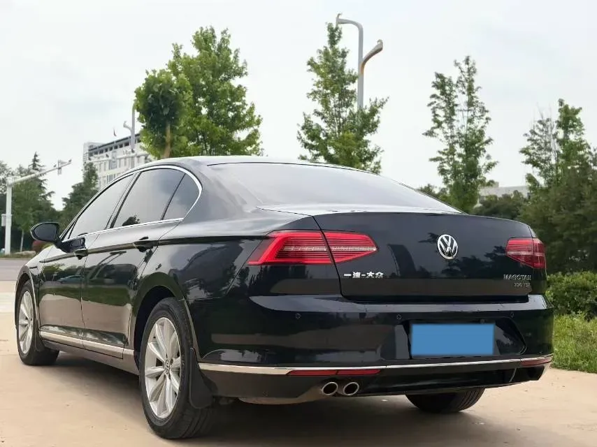 2018 Volkswagen Magotan 1.8T 180HP L4 7DCT,autocango,china used car exporter,china ev exporter,chinese used car exporter,chinese used ev exporter
