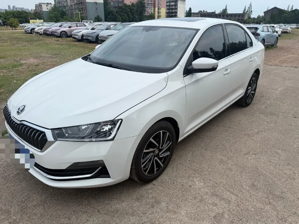 2022 Skoda Rapid 1.5L 112HP L4 6AT,autocango,china used car exporter,china ev exporter,chinese used car exporter,chinese used ev exporter