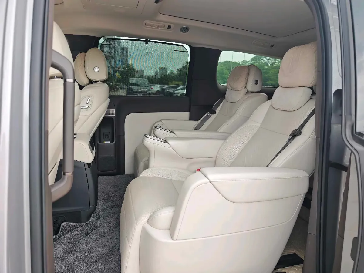 2024 Li MEGA BEV 102.7KWH,autocango,china used car exporter,china ev exporter,chinese used car exporter,chinese used ev exporter