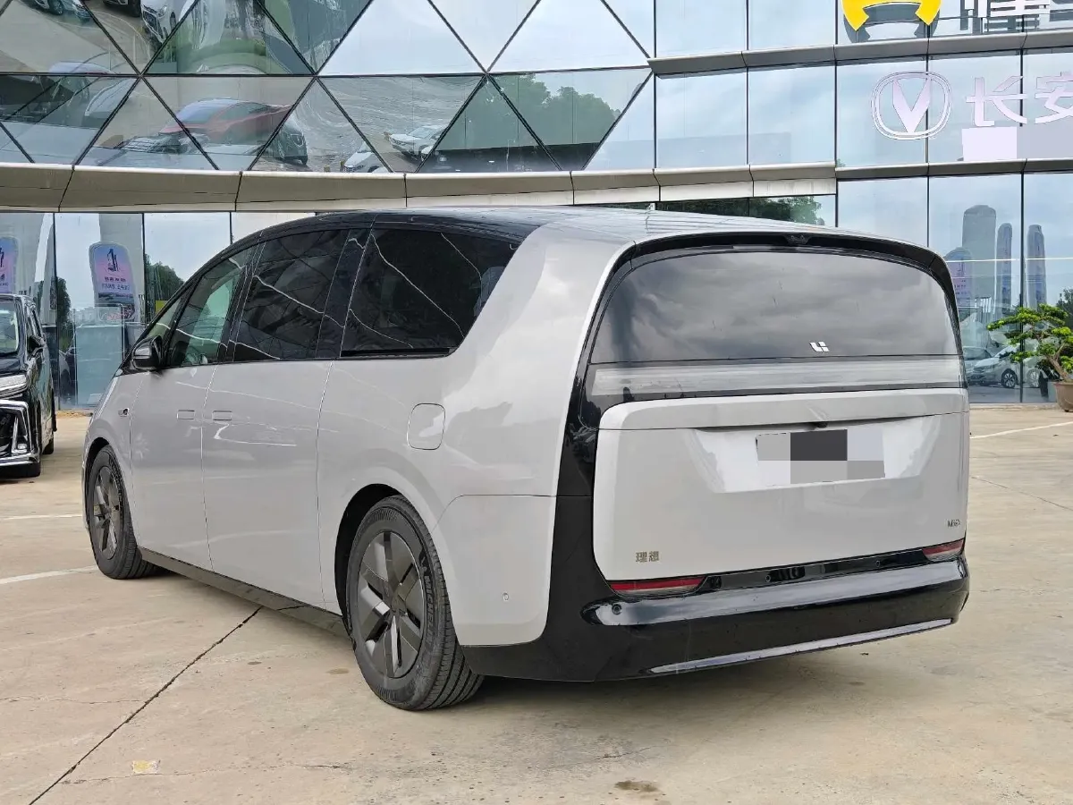 2024 Li MEGA BEV 102.7KWH,autocango,china used car exporter,china ev exporter,chinese used car exporter,chinese used ev exporter