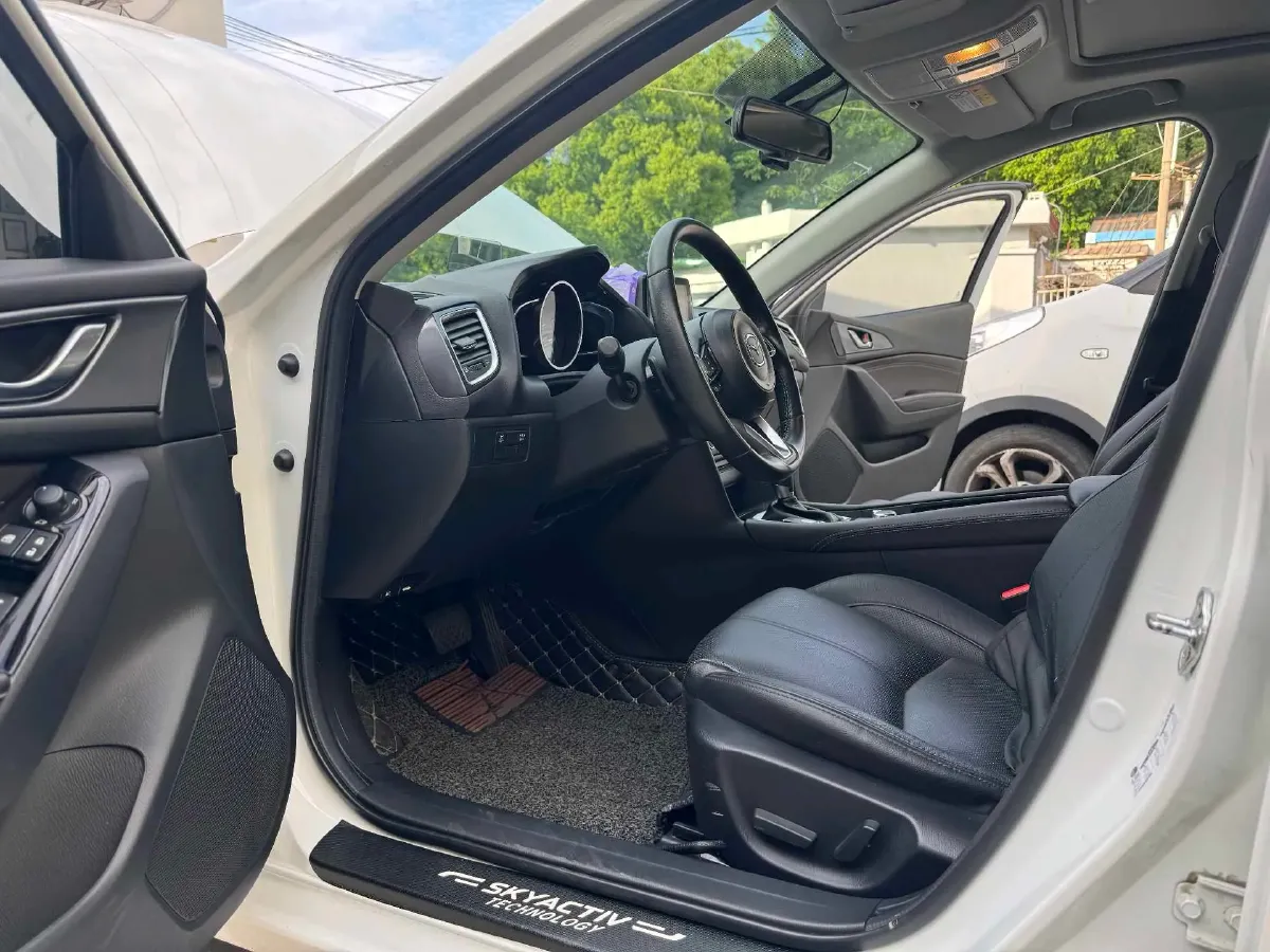 2017 Mazda 3 Axela 2.0L 158HP L4 6AT,autocango,china used car exporter,china ev exporter,chinese used car exporter,chinese used ev exporter