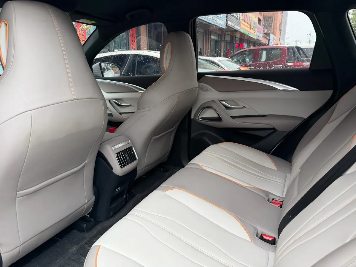 2024 BYD Song Pro 1.5L 110HP L4 E-CVT PHEV 12.9KWH,autocango,china used car exporter,china ev exporter,chinese used car exporter,chinese used ev exporter