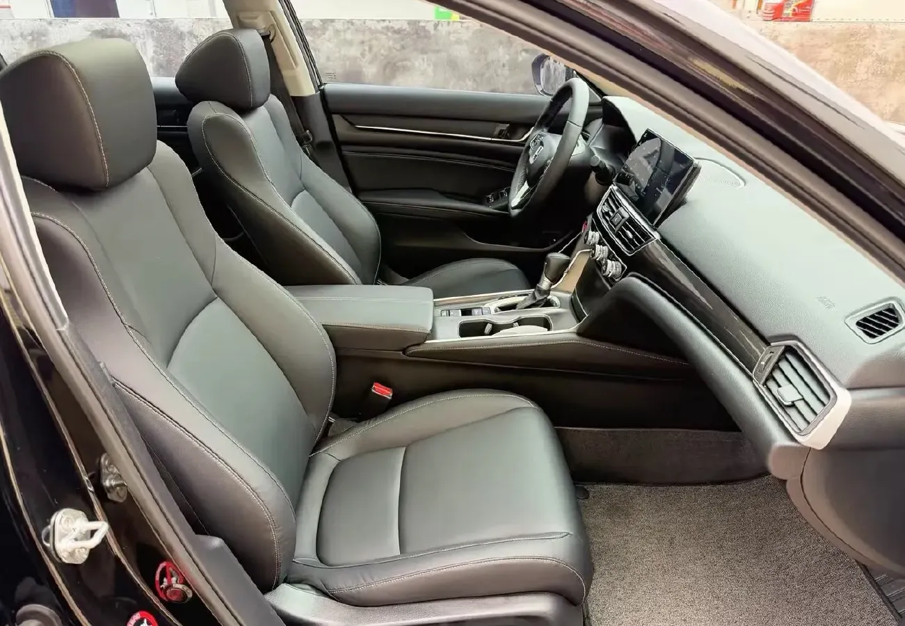 2022 Honda Accord 1.5T 194HP L4 CVT,autocango,china used car exporter,china ev exporter,chinese used car exporter,chinese used ev exporter