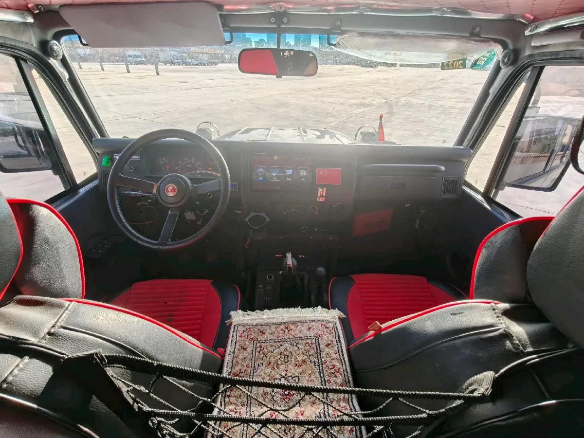 2019 BAW Battle Flag 1.5T 136HP L4 5MT,autocango,china used car exporter,china ev exporter,chinese used car exporter,chinese used ev exporter