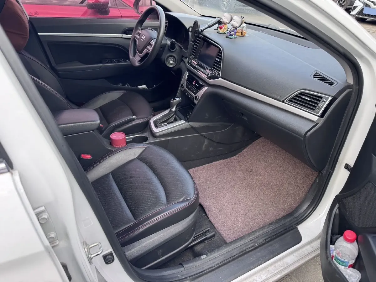 2016 Hyundai Elantra 1.6L 130HP L4 6AT,autocango,china used car exporter,china ev exporter,chinese used car exporter,chinese used ev exporter