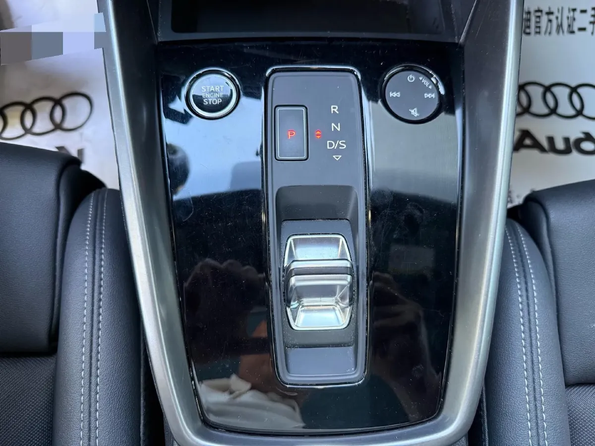 2024 Audi A3 1.4T 150HP L4 7DCT,autocango,china used car exporter,china ev exporter,chinese used car exporter,chinese used ev exporter
