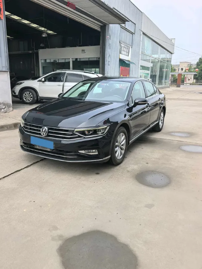 2020 Volkswagen Magotan 1.4T 150HP L4 7DCT,autocango,china used car exporter,china ev exporter,chinese used car exporter,chinese used ev exporter