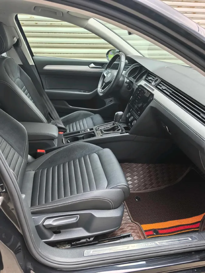 2020 Volkswagen Magotan 1.4T 150HP L4 7DCT,autocango,china used car exporter,china ev exporter,chinese used car exporter,chinese used ev exporter