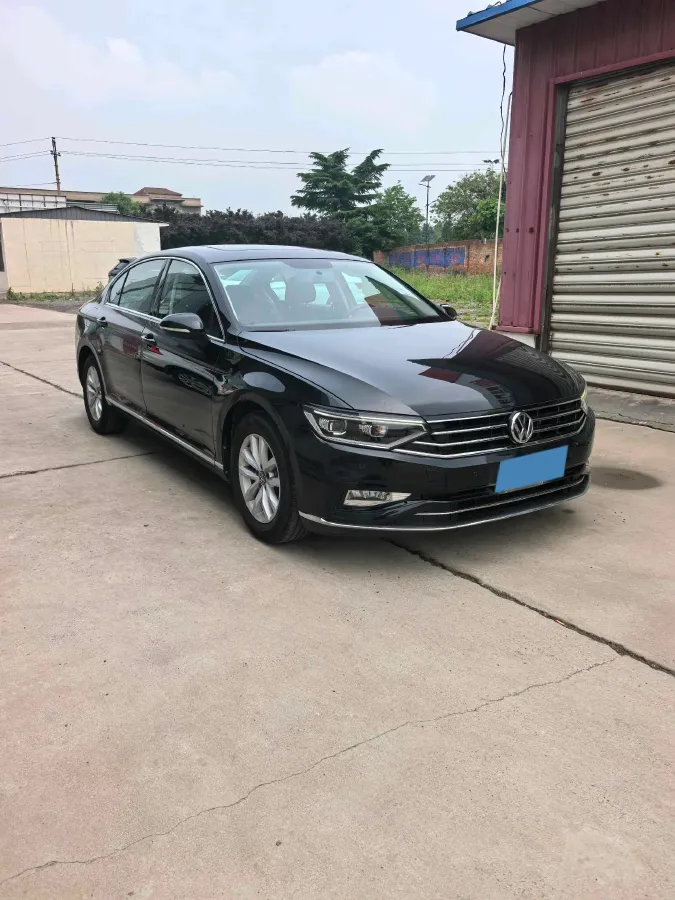 2020 Volkswagen Magotan 1.4T 150HP L4 7DCT,autocango,china used car exporter,china ev exporter,chinese used car exporter,chinese used ev exporter