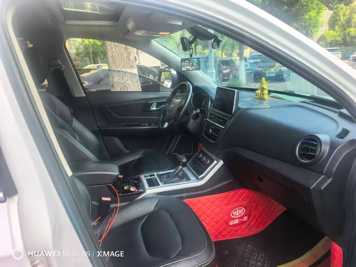 2019 Bestune X40 1.6L 114HP L4 6AT,autocango,china used car exporter,china ev exporter,chinese used car exporter,chinese used ev exporter