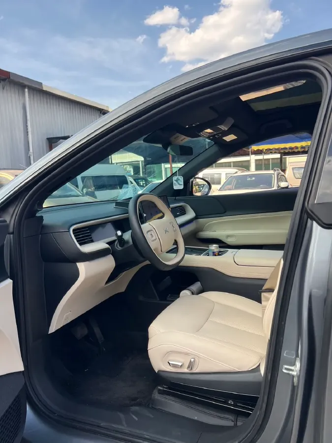 2024 Xpeng G6 BEV 66KWH,autocango,china used car exporter,china ev exporter,chinese used car exporter,chinese used ev exporter