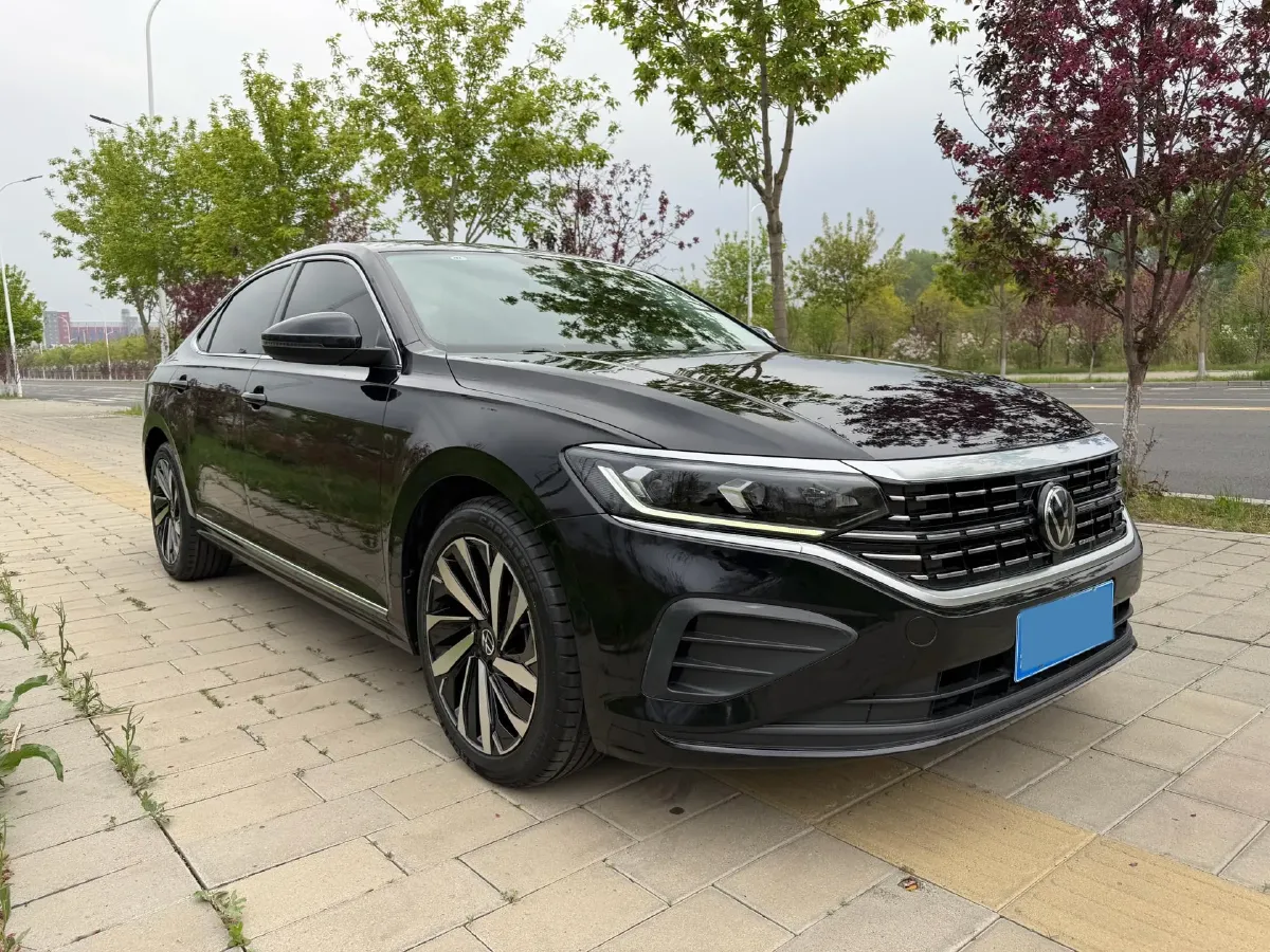 2023 Volkswagen Passat 1.4T 150HP L4 7DCT,autocango,china used car exporter,china ev exporter,chinese used car exporter,chinese used ev exporter