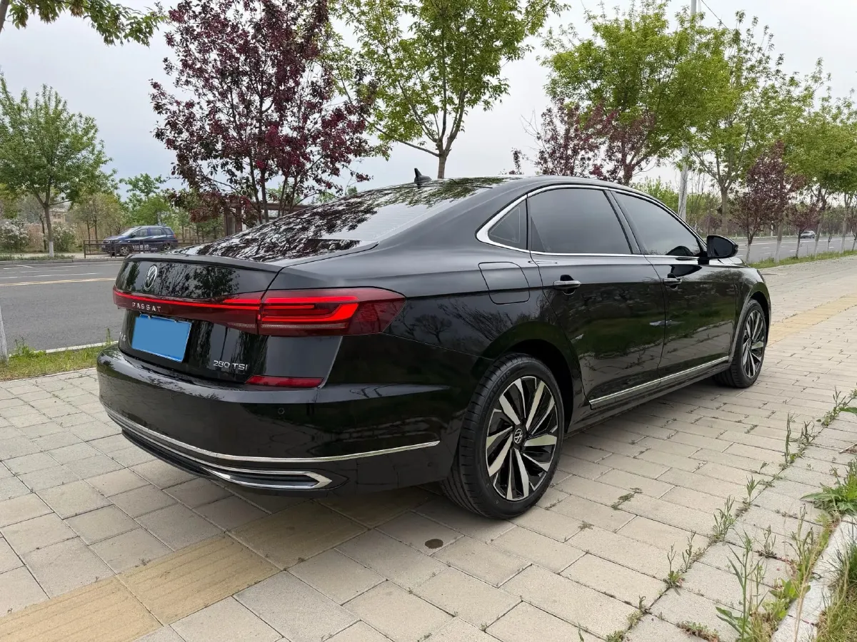 2023 Volkswagen Passat 1.4T 150HP L4 7DCT,autocango,china used car exporter,china ev exporter,chinese used car exporter,chinese used ev exporter