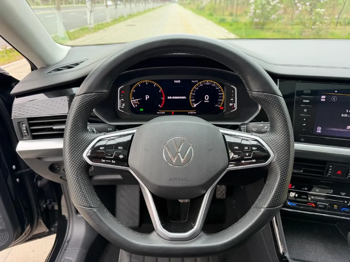 2023 Volkswagen Passat 1.4T 150HP L4 7DCT,autocango,china used car exporter,china ev exporter,chinese used car exporter,chinese used ev exporter