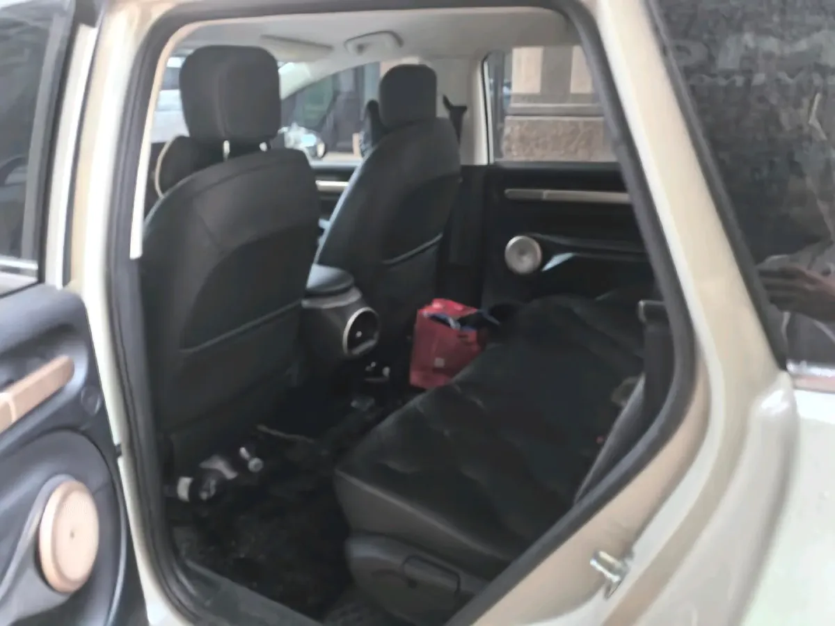 2023 BaoJun Cloud BEV 37.9KWH,autocango,china used car exporter,china ev exporter,chinese used car exporter,chinese used ev exporter