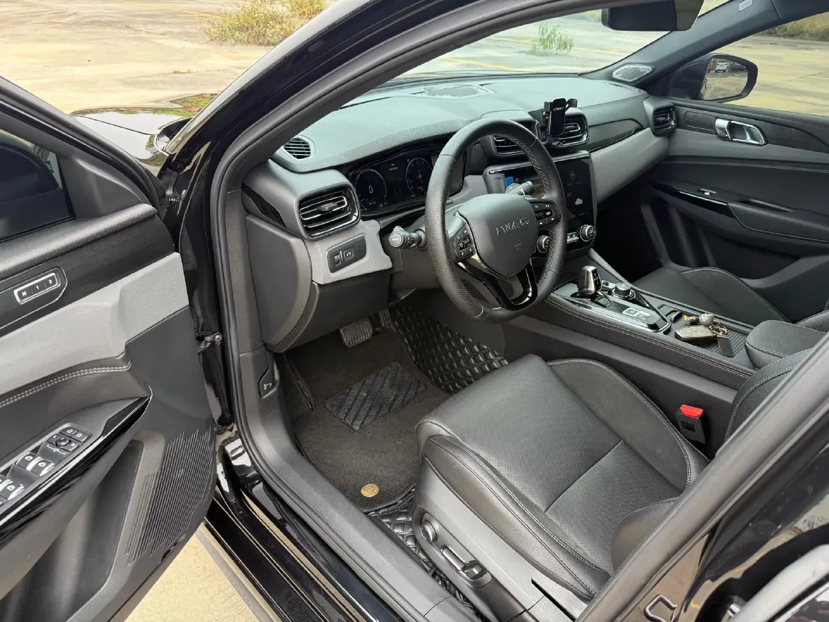 2021 LYNK&CO 03 2.0T 190HP L4 6AT,autocango,china used car exporter,china ev exporter,chinese used car exporter,chinese used ev exporter