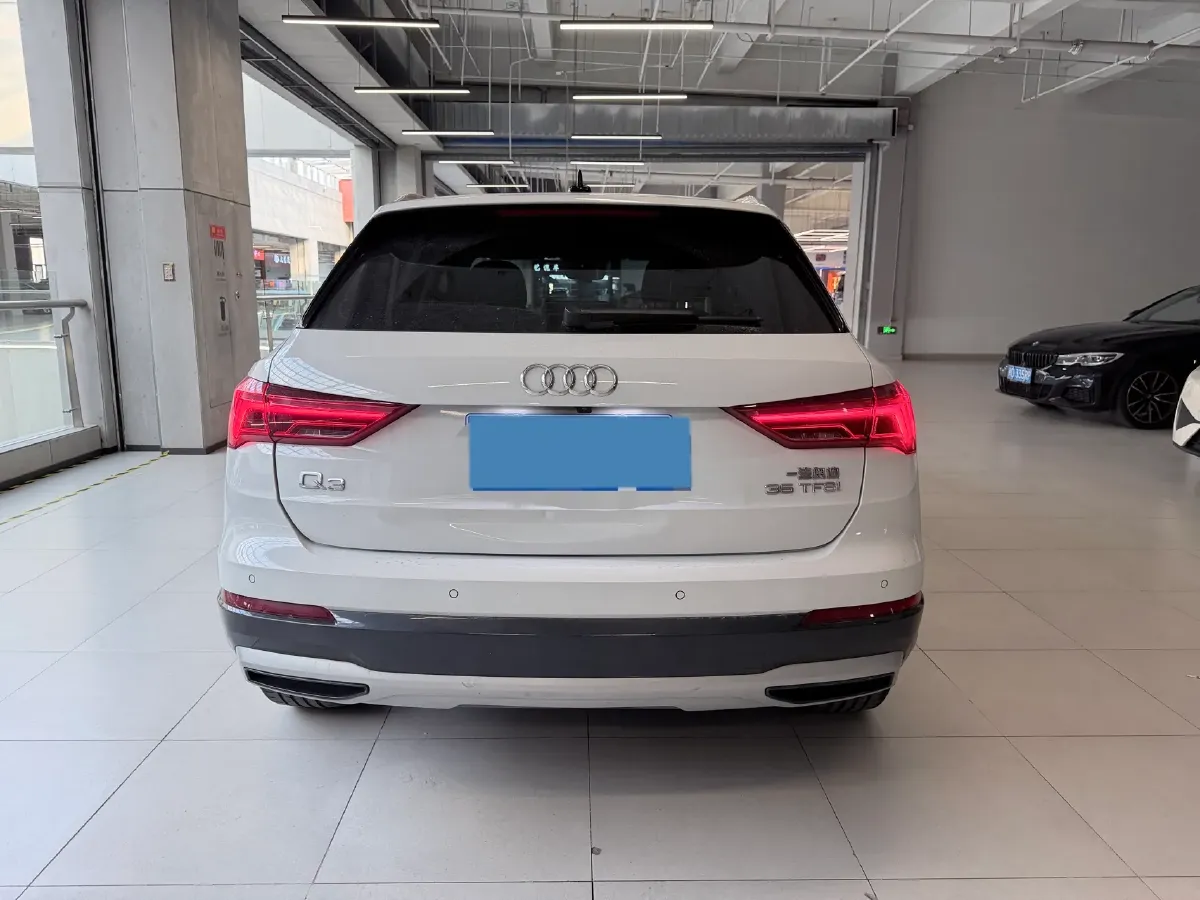 2022 Audi Q3 1.4T 150HP L4 7DCT,autocango,china used car exporter,china ev exporter,chinese used car exporter,chinese used ev exporter