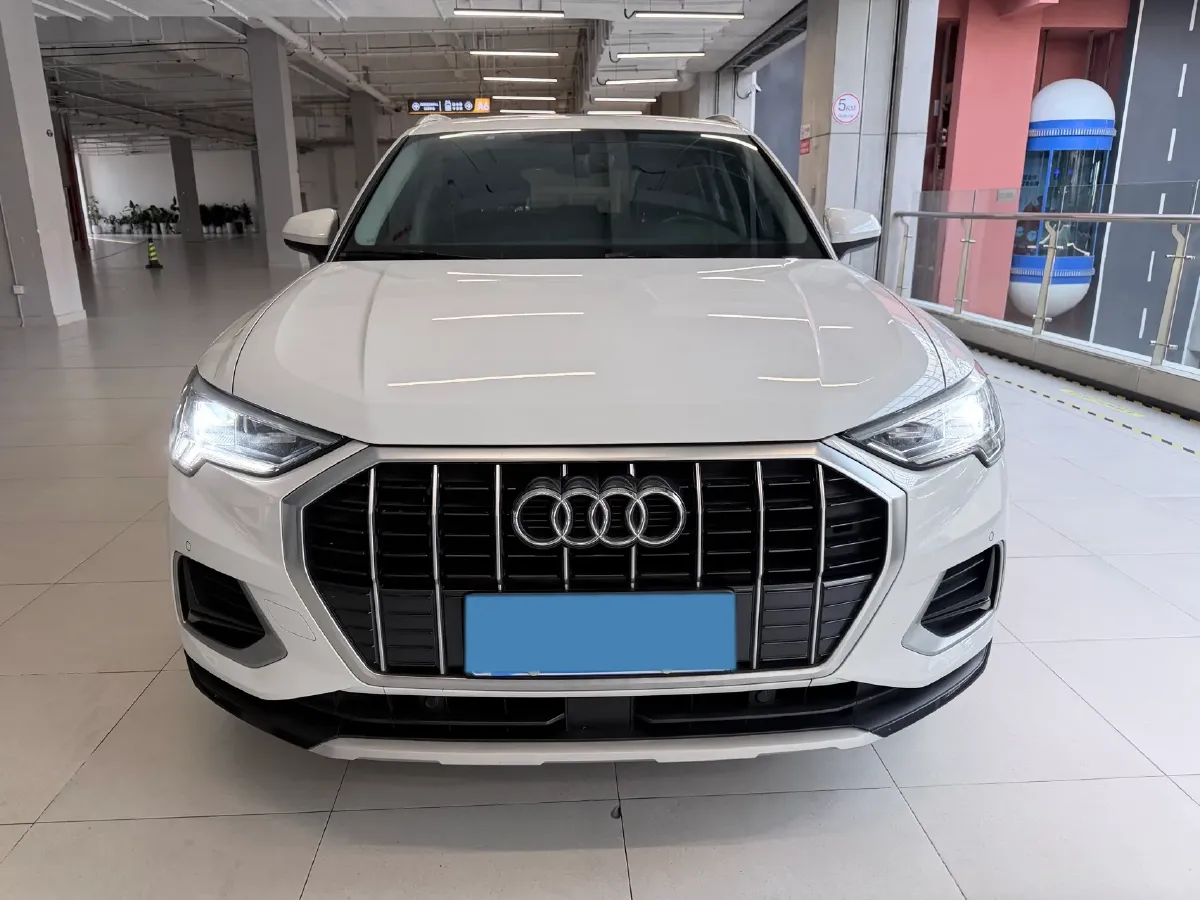 2022 Audi Q3 1.4T 150HP L4 7DCT,autocango,china used car exporter,china ev exporter,chinese used car exporter,chinese used ev exporter