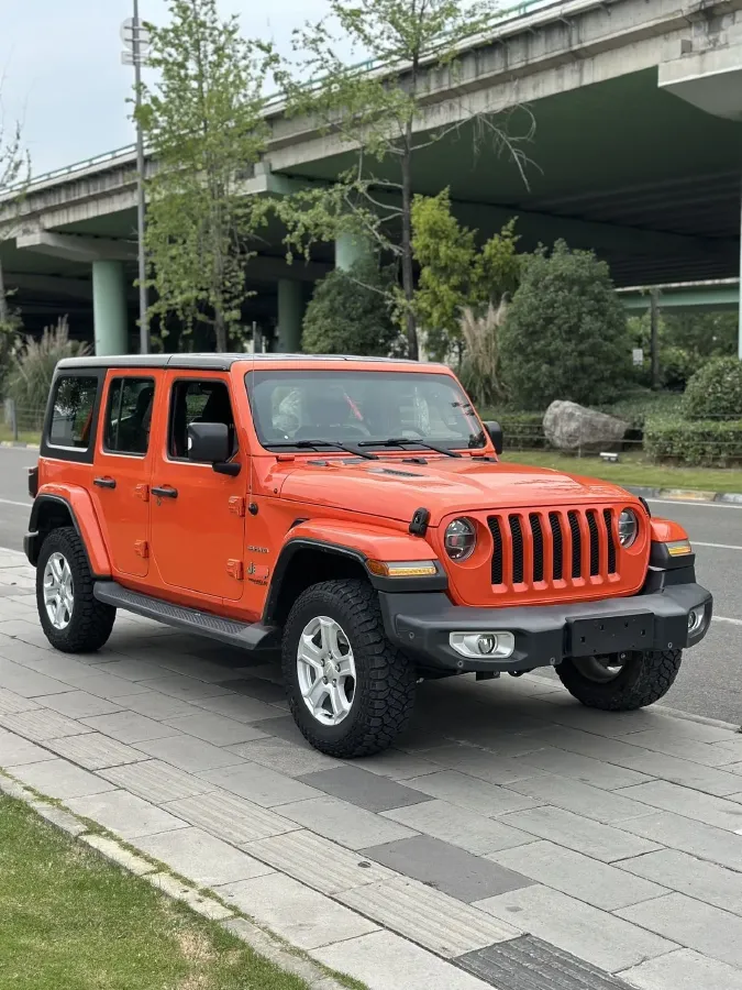 2018 Jeep Wrangler 2.0T 266HP L4 8AT,autocango,china used car exporter,china ev exporter,chinese used car exporter,chinese used ev exporter