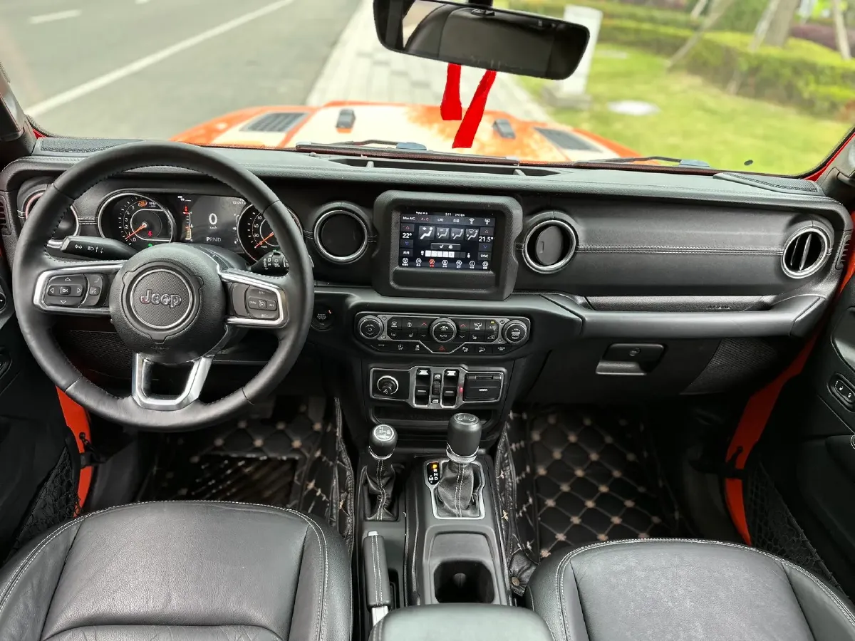 2018 Jeep Wrangler 2.0T 266HP L4 8AT,autocango,china used car exporter,china ev exporter,chinese used car exporter,chinese used ev exporter