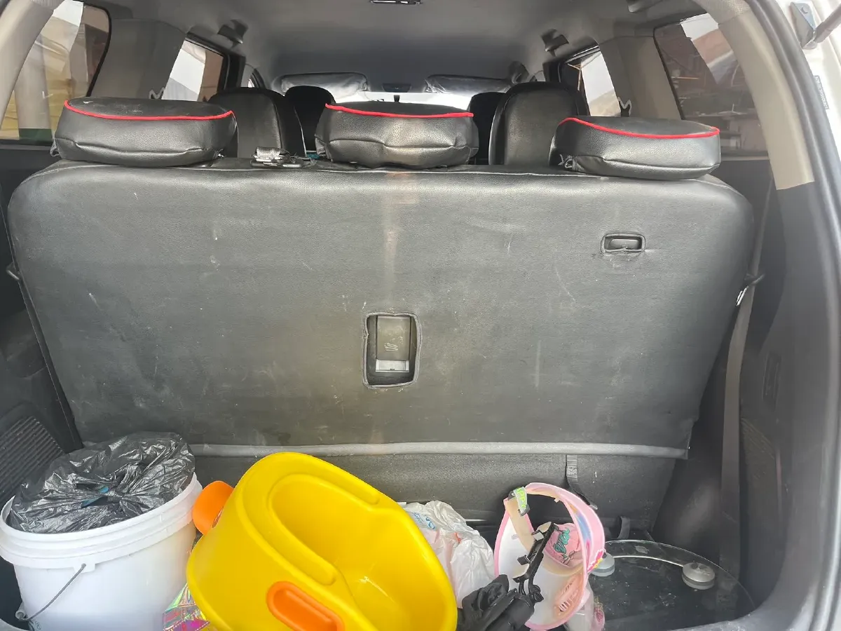 2020 WuLing HongGuang Plus 1.5L 99HP L4 6MT,autocango,china used car exporter,china ev exporter,chinese used car exporter,chinese used ev exporter