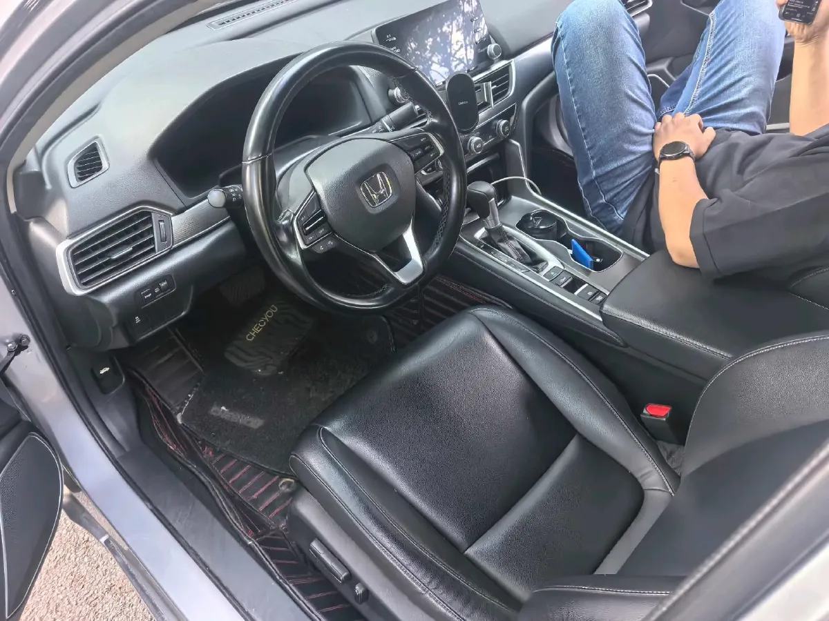 2018 Honda Accord 1.5T 194HP L4 CVT,autocango,china used car exporter,china ev exporter,chinese used car exporter,chinese used ev exporter