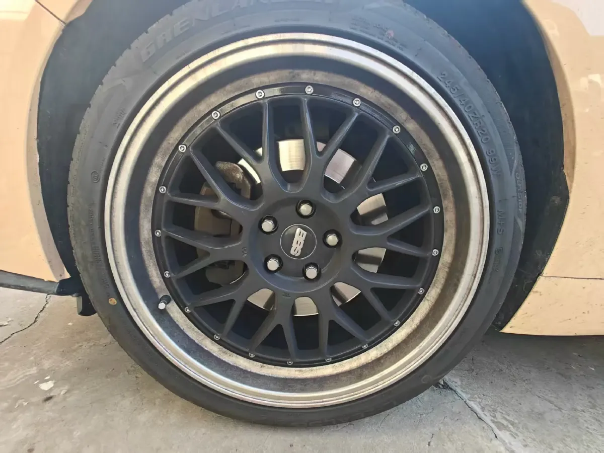 2018 Jeep Grand Commander 2.0T 265HP L4 9AT,autocango,china used car exporter,china ev exporter,chinese used car exporter,chinese used ev exporter