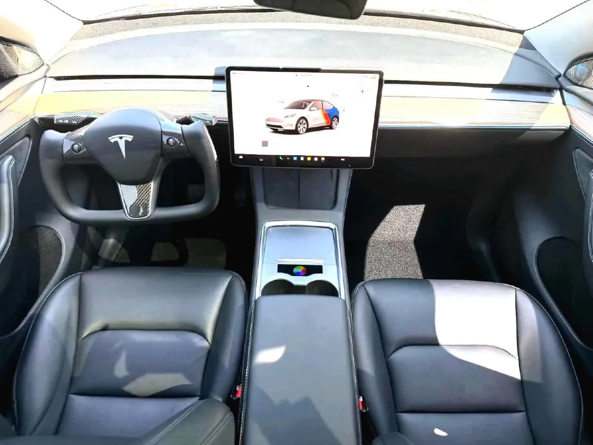 2022 Tesla Model Y BEV 60KWH,autocango,china used car exporter,china ev exporter,chinese used car exporter,chinese used ev exporter