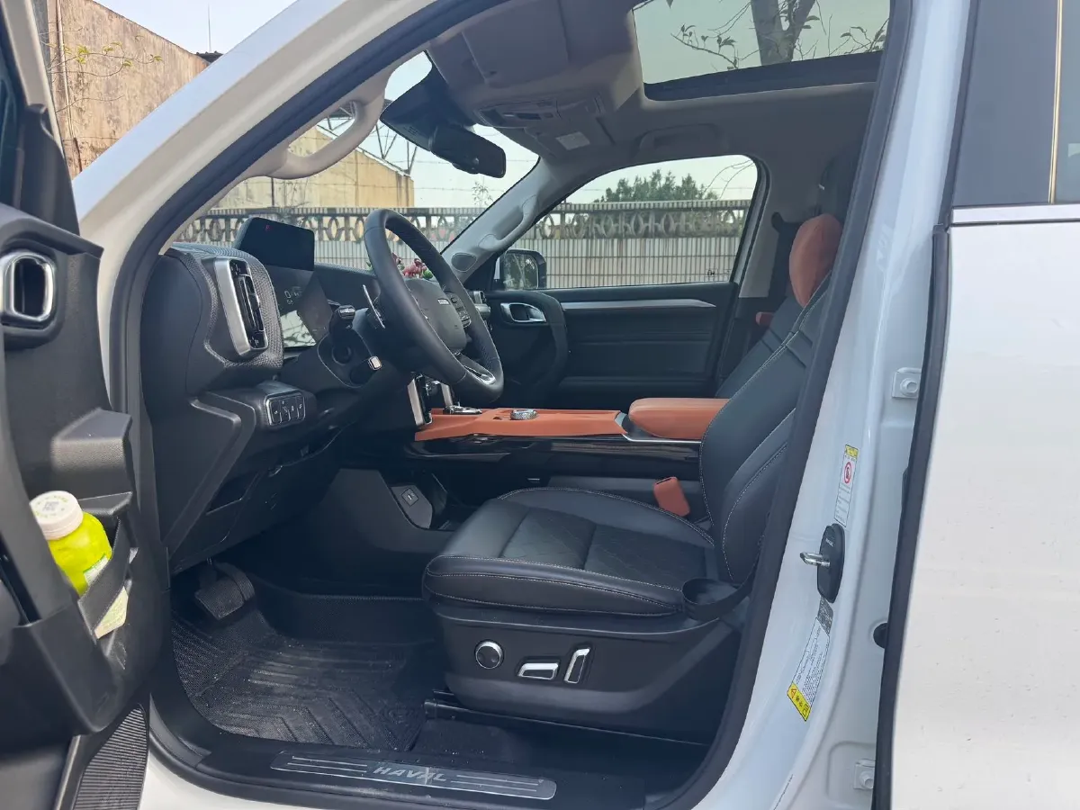 2022 Haval Dargo 1.5T 184HP L4 7DCT,autocango,china used car exporter,china ev exporter,chinese used car exporter,chinese used ev exporter