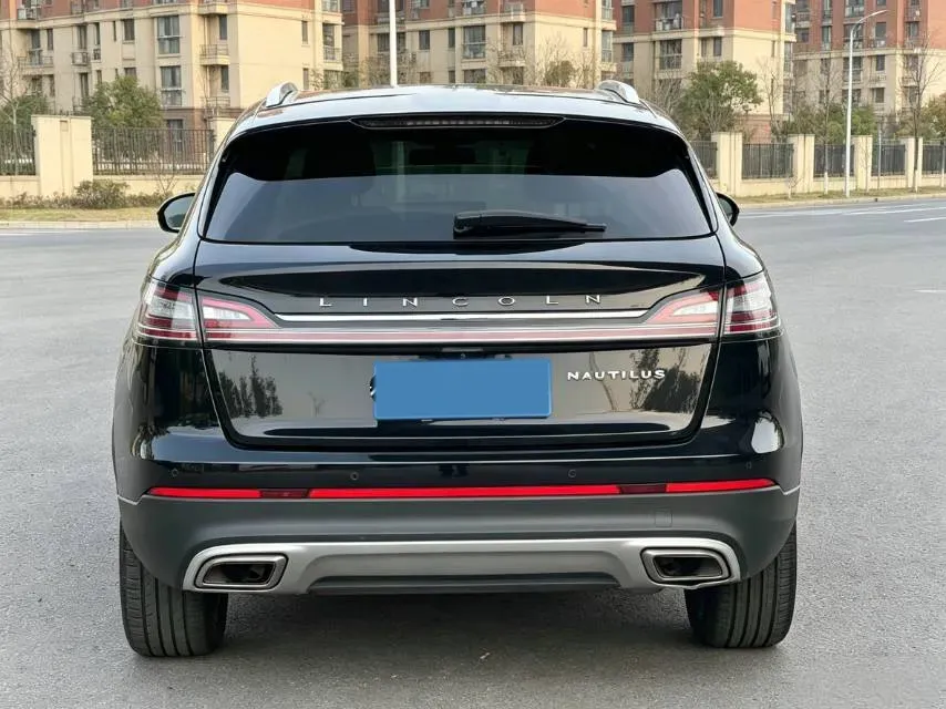2021 Lincoln Nautilus 2.0T 245HP L4 8AT,autocango,china used car exporter,china ev exporter,chinese used car exporter,chinese used ev exporter