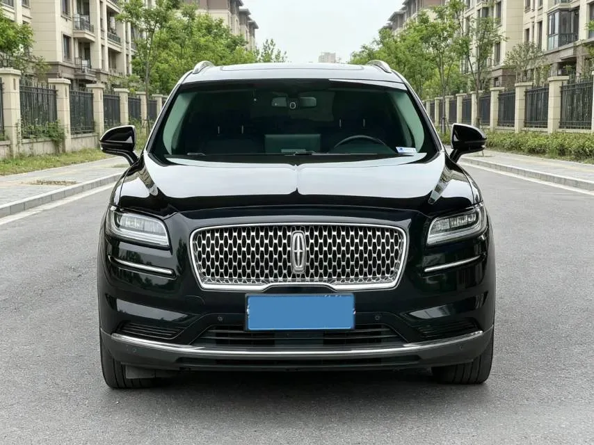 2021 Lincoln Nautilus 2.0T 245HP L4 8AT,autocango,china used car exporter,china ev exporter,chinese used car exporter,chinese used ev exporter