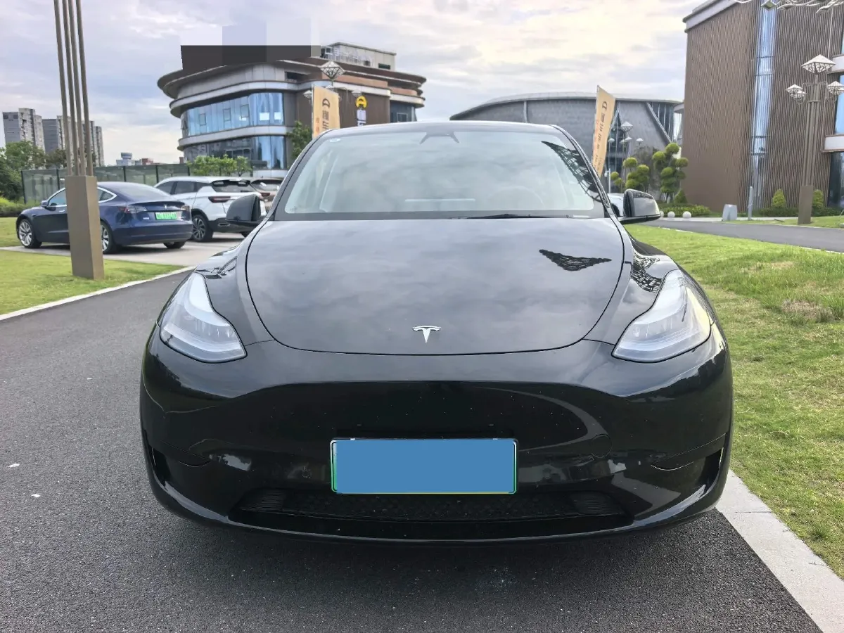 2022 Tesla Model Y BEV 60KWH,autocango,china used car exporter,china ev exporter,chinese used car exporter,chinese used ev exporter