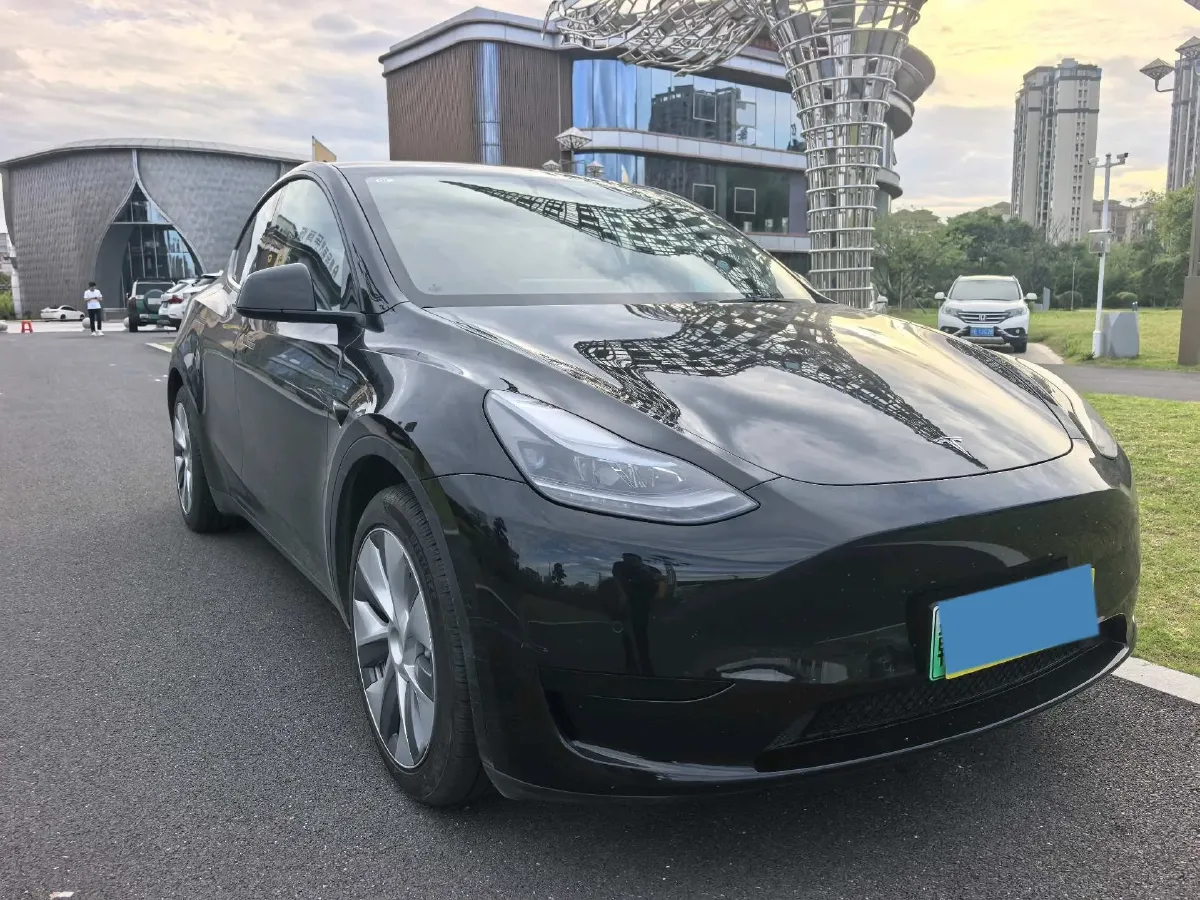 2022 Tesla Model Y BEV 60KWH,autocango,china used car exporter,china ev exporter,chinese used car exporter,chinese used ev exporter