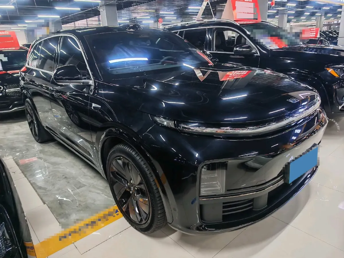 2024 Li L8 Range Extended 154HP REEV 52.3KWH,autocango,china used car exporter,china ev exporter,chinese used car exporter,chinese used ev exporter