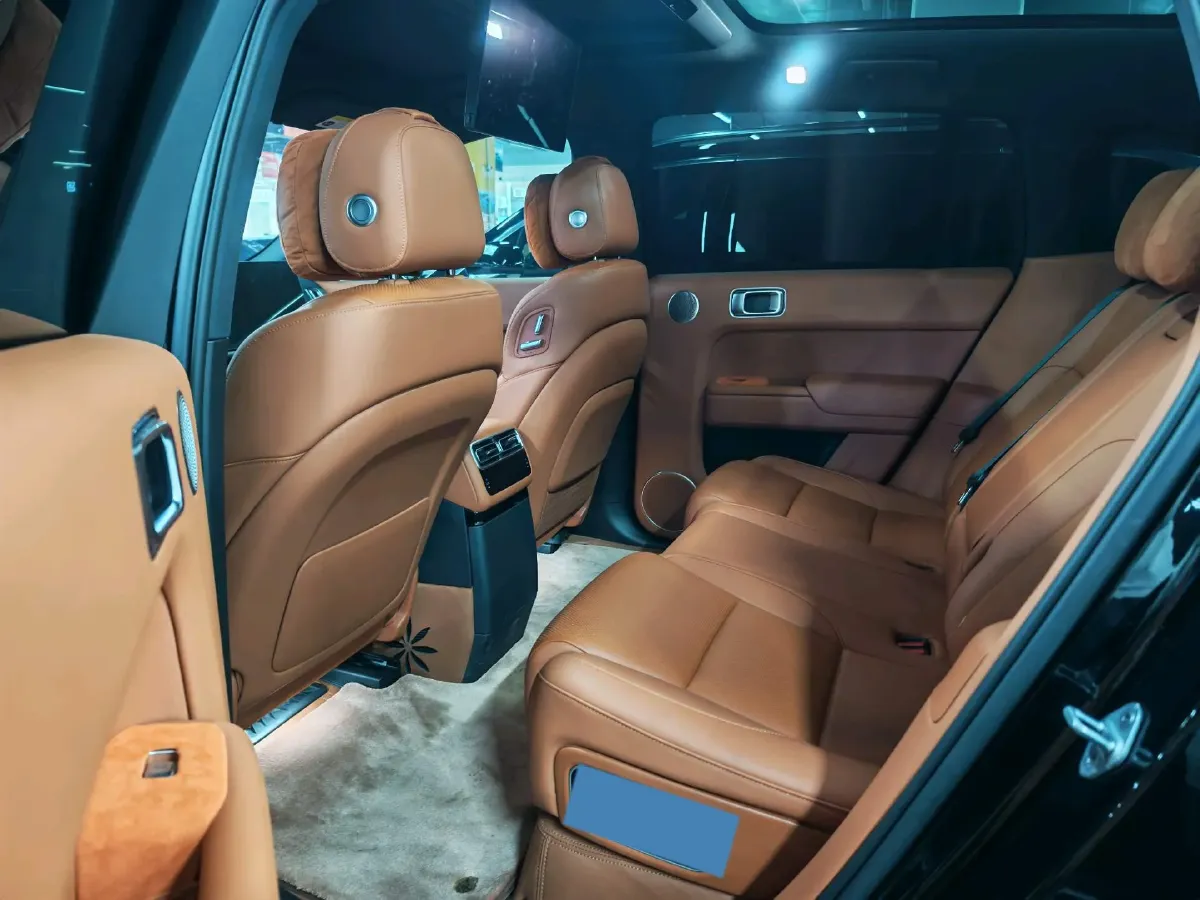2024 Li L8 Range Extended 154HP REEV 52.3KWH,autocango,china used car exporter,china ev exporter,chinese used car exporter,chinese used ev exporter