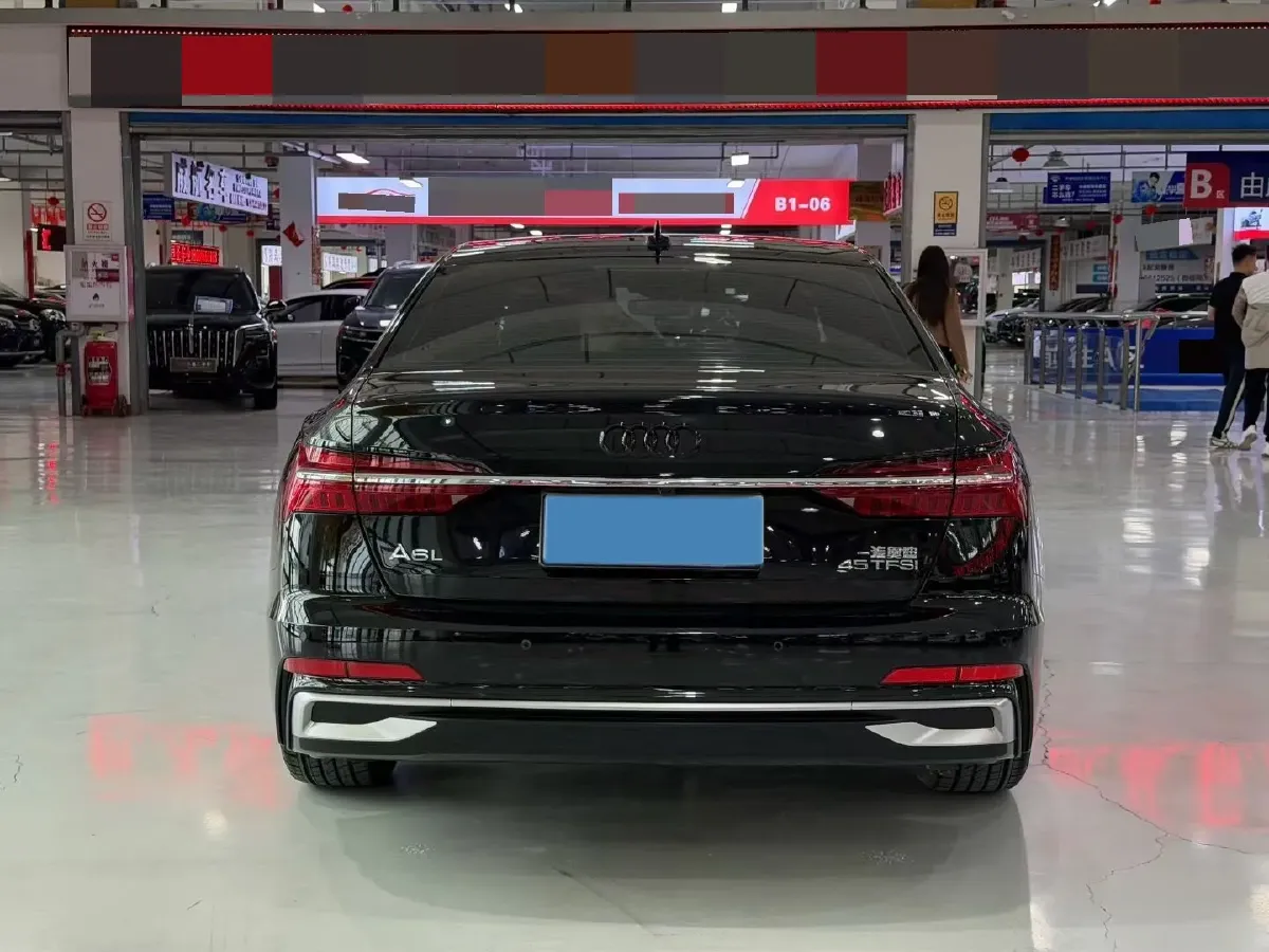 2023 Audi A6L 2.0T 190HP L4 7DCT,autocango,china used car exporter,china ev exporter,chinese used car exporter,chinese used ev exporter