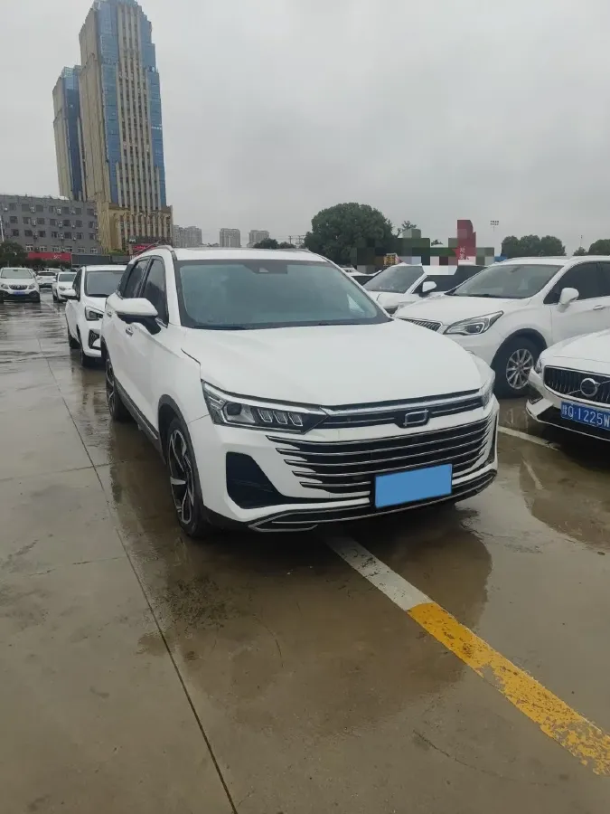 2023 Bestune T77 1.5T 169HP L4 7DCT,autocango,china used car exporter,china ev exporter,chinese used car exporter,chinese used ev exporter