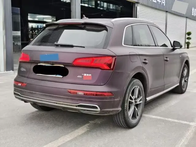2018 Audi Q5L 2.0T 190HP L4 7DCT,autocango,china used car exporter,china ev exporter,chinese used car exporter,chinese used ev exporter