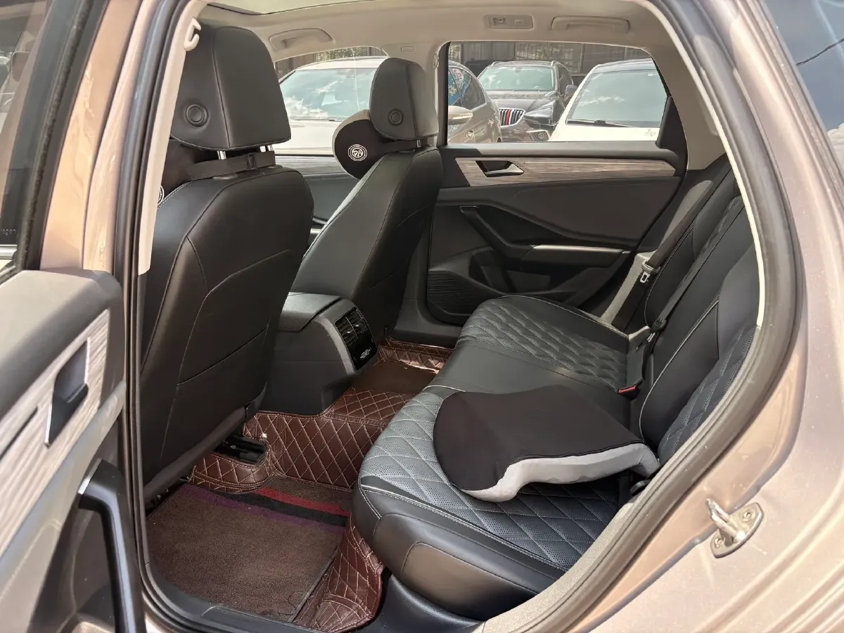 2023 Volkswagen Sagitar 1.5T 160HP L4 7DCT,autocango,china used car exporter,china ev exporter,chinese used car exporter,chinese used ev exporter