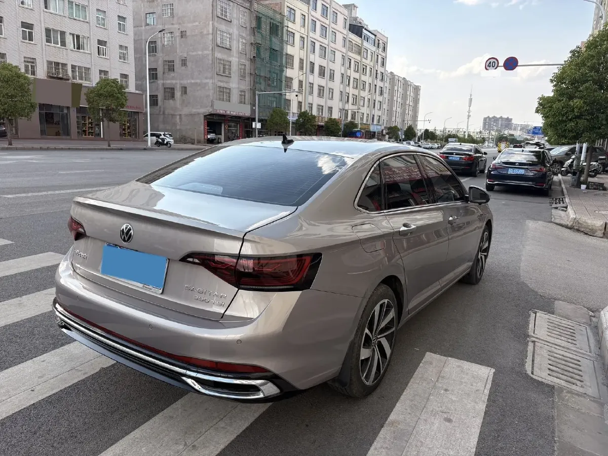 2023 Volkswagen Sagitar 1.5T 160HP L4 7DCT,autocango,china used car exporter,china ev exporter,chinese used car exporter,chinese used ev exporter