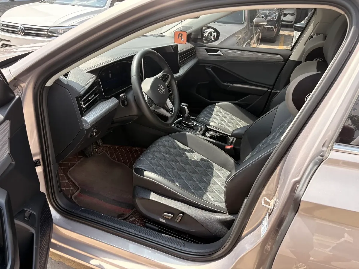 2023 Volkswagen Sagitar 1.5T 160HP L4 7DCT,autocango,china used car exporter,china ev exporter,chinese used car exporter,chinese used ev exporter