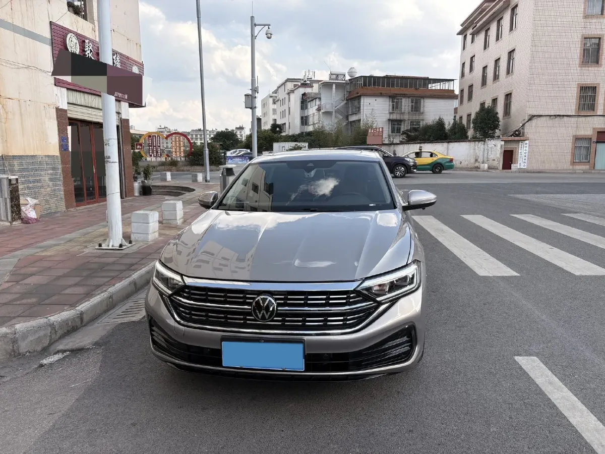 2023 Volkswagen Sagitar 1.5T 160HP L4 7DCT,autocango,china used car exporter,china ev exporter,chinese used car exporter,chinese used ev exporter