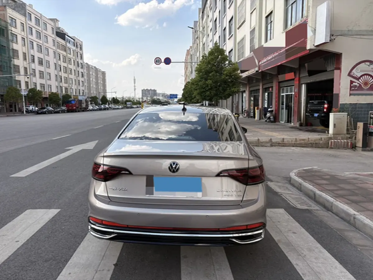 2023 Volkswagen Sagitar 1.5T 160HP L4 7DCT,autocango,china used car exporter,china ev exporter,chinese used car exporter,chinese used ev exporter