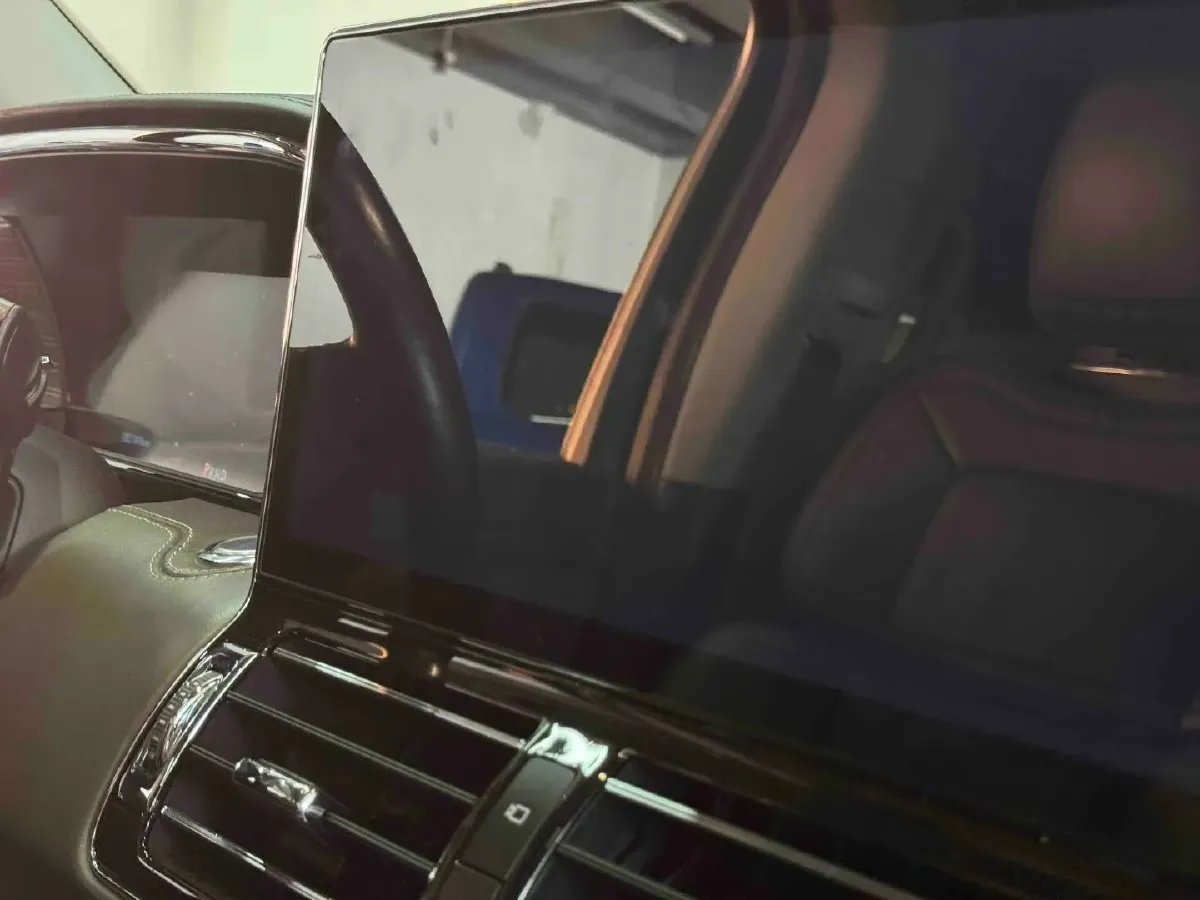 2022 Lincoln Navigator 3.5T 415HP V6 10AT,autocango,china used car exporter,china ev exporter,chinese used car exporter,chinese used ev exporter