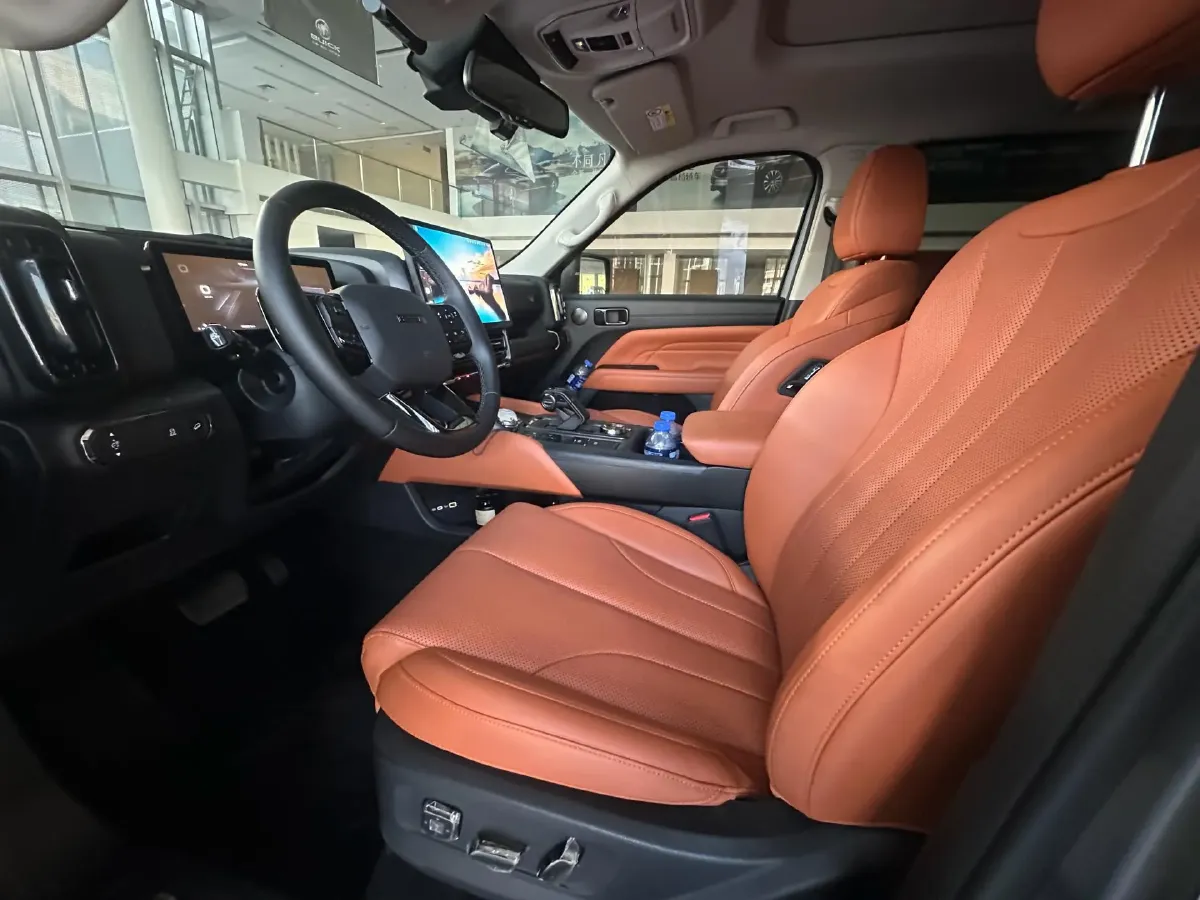 2024 Haval H9 2.0T 224HP L4 8AT,autocango,china used car exporter,china ev exporter,chinese used car exporter,chinese used ev exporter