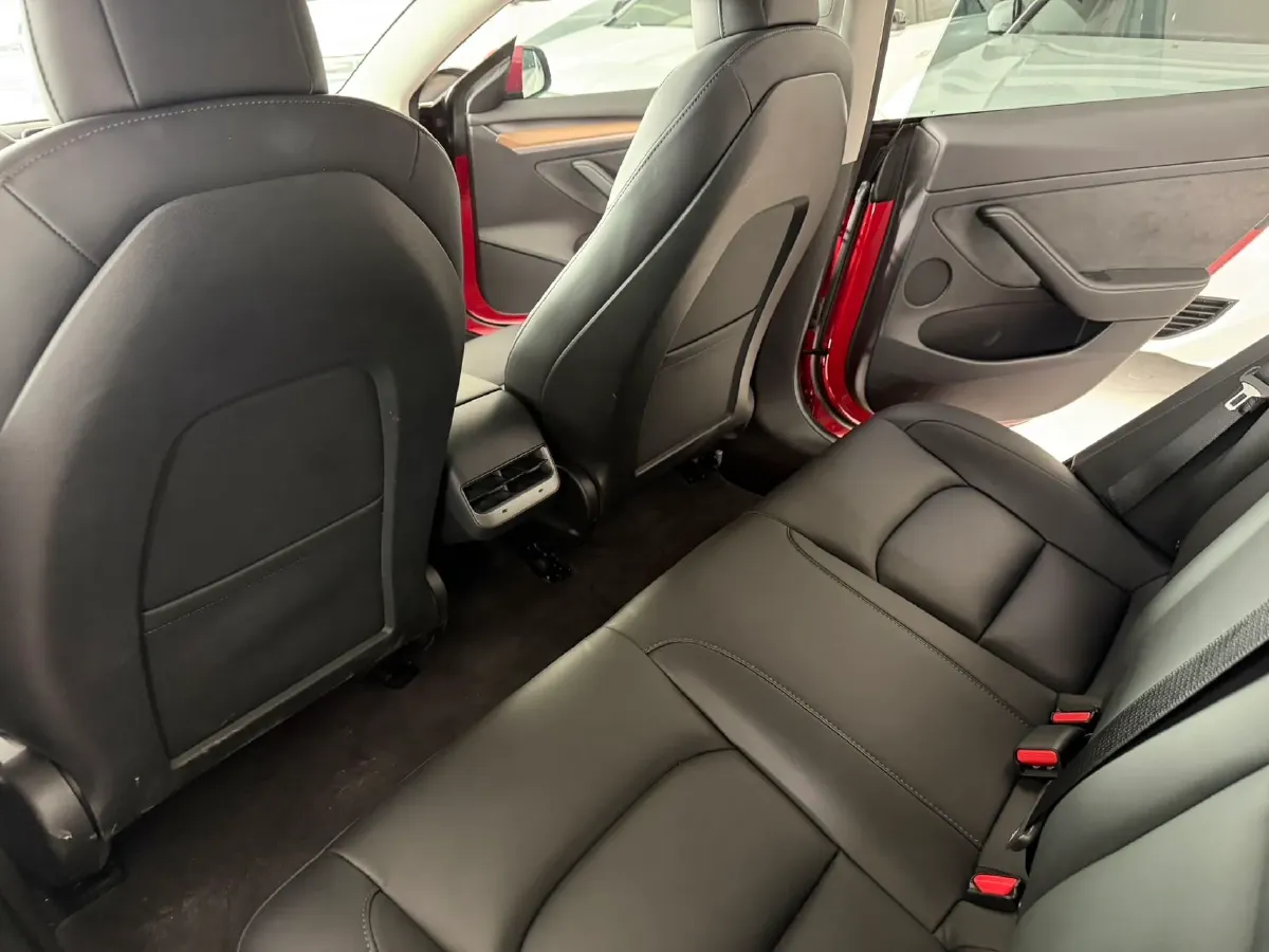 2021 Tesla Model 3 BEV 55KWH,autocango,china used car exporter,china ev exporter,chinese used car exporter,chinese used ev exporter