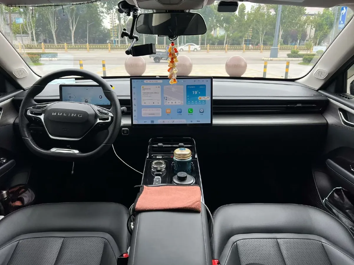 2024 WuLing XingGuang 1.5L 106HP L4 E-CVT PHEV 20.5KWH,autocango,china used car exporter,china ev exporter,chinese used car exporter,chinese used ev exporter