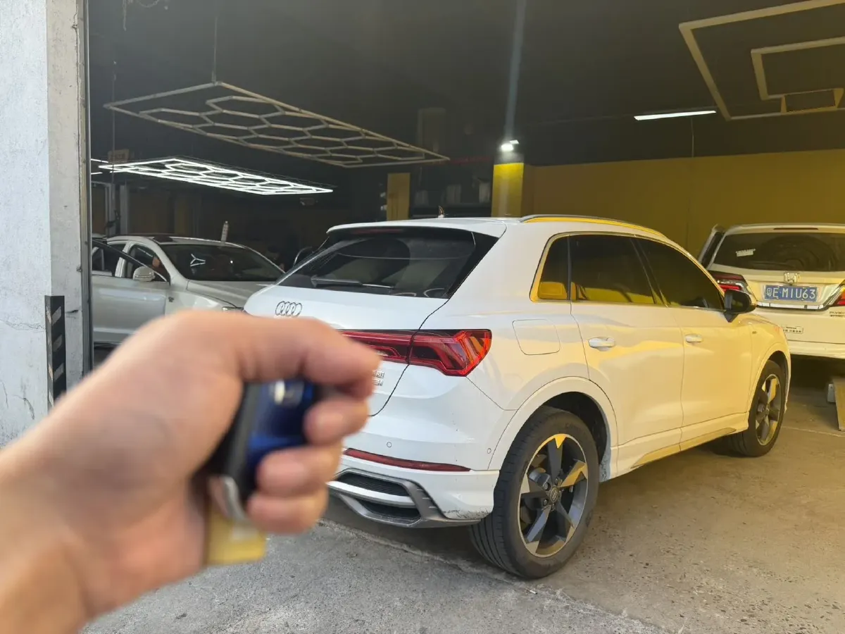 2020 Audi Q3 1.4T 150HP L4 7DCT,autocango,china used car exporter,china ev exporter,chinese used car exporter,chinese used ev exporter